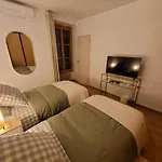 Echappée Verte Et Jacuzzi Proche De Paris Villa *