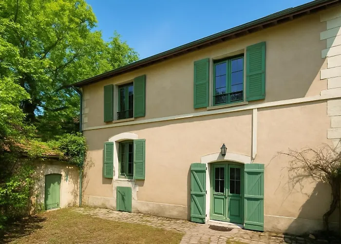 Echappee Verte Et Jacuzzi Proche De Paris Villa