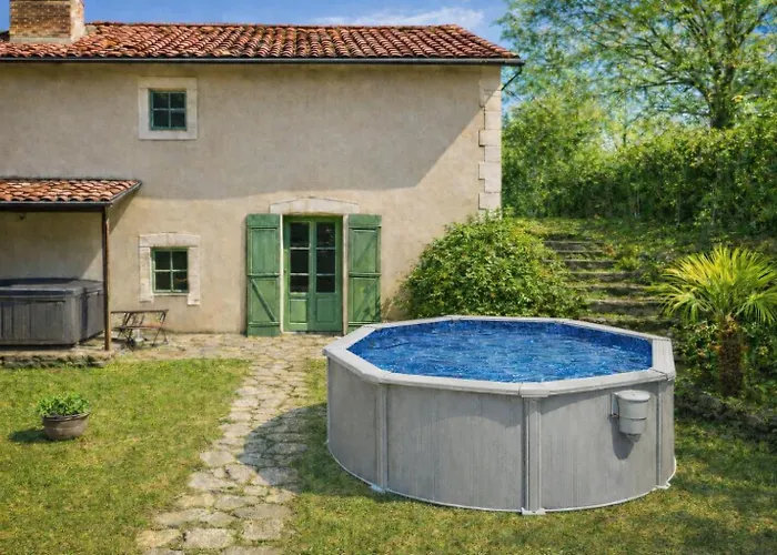 Echappee Verte Et Jacuzzi Proche De Paris فيلة